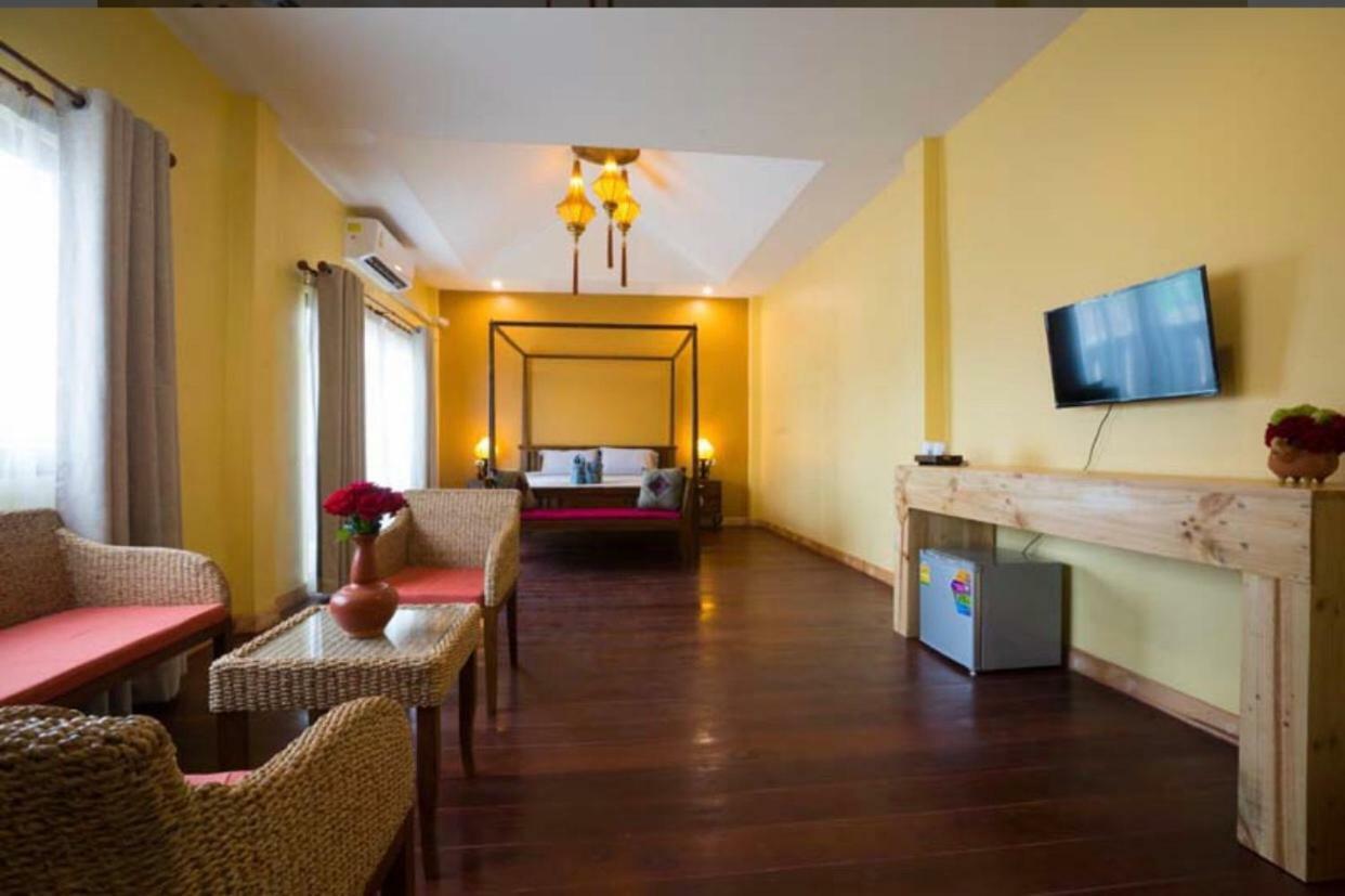 Sriananpura Hotel Chiang Mai Luaran gambar